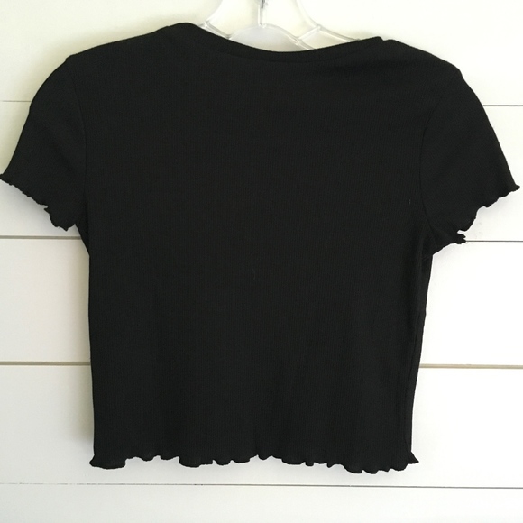 NWT H&M Black Crop Top💥FINAL $ - Picture 2 of 3